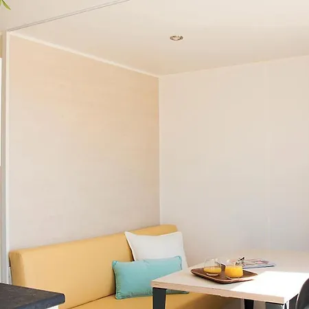 Кемпинг Mobil-home Cozy Avec Terrasse A - Api-1-52-1053 Рокбрюн-сюр-Аржан