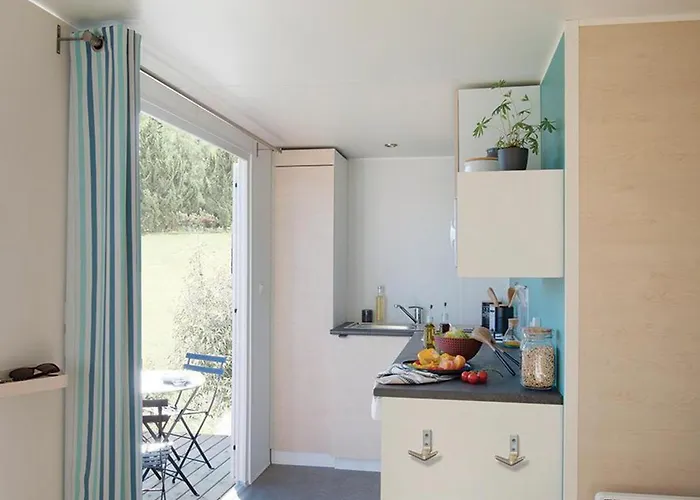 Mobil-home Cozy Avec Terrasse A - Api-1-52-1053 * Roquebrune-sur Argens